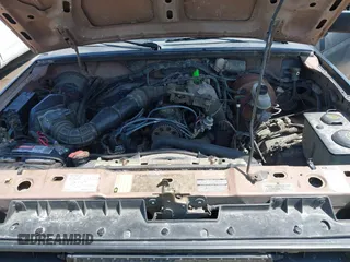 1992 Ford Ranger with VIN 1FTCR10A8NUC81059, listed as a IAAI auction lot 42669945 with 76,425 mi miles and . Bid and sale history available at DreamBid. Image 10.