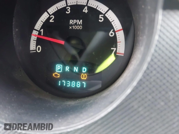 2011 Dodge Nitro Heat с VIN 1D4PT4GK8BW600644, выставлен на аукционе IAAI как лот 42025867 с пробегом 173 887 миль миль и . История ставок и продаж доступна на DreamBid. Изображение 16.