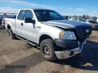 2006 Ford F-150 XLT with VIN 1FTPX14V66FA97314, listed as a IAAI auction lot 41623791 with 215,882 mi miles. Bid and sale history available at carsss.com. Image 1.