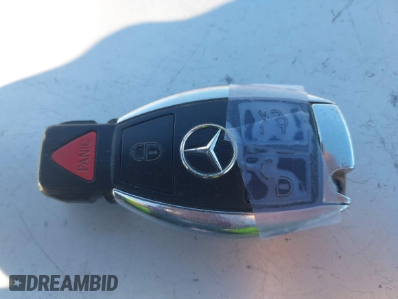 2013 Mercedes-Benz GLK 350 with VIN WDCGG5HB0DF965631, listed as a IAAI auction lot 41318491 with 128,975 mi miles and . Bid and sale history available at DreamBid. Image 11.