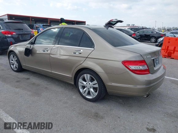 2008 Mercedes-Benz C 300 Sport with VIN WDDGF81X78F091578, listed as a IAAI auction lot 42016840 with 126,816 mi miles and . Bid and sale history available at carsss.com. Image 3.