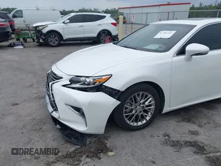 2018 Lexus ES 300h z VIN JTHBW1GG1J2188211, wystawiony jako IAAI lot #42401626 z przebiegiem 37 083 mil mil oraz . Historia ofert i sprzedaży dostępna na DreamBid. Obrazek 6.