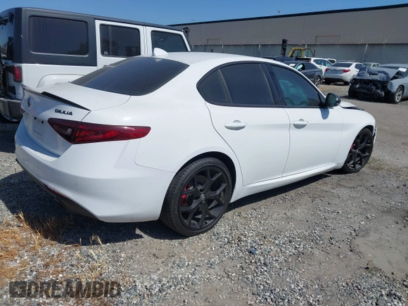 2019 Alfa Romeo Giulia z VIN ZARFAMAN2K7621023, wystawiony jako IAAI lot #41896048 z przebiegiem Nie podano mil oraz . Historia ofert i sprzedaży dostępna na DreamBid. Obrazek 4.