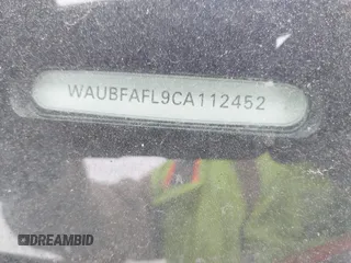 2012 Audi A4 Premium z VIN WAUBFAFL9CA112452, wystawiony jako IAAI lot #41921943 z przebiegiem Nie podano mil oraz . Historia ofert i sprzedaży dostępna na DreamBid. Obrazek 11.