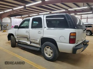 2003 GMC Yukon SLT with VIN 1GKEK13V03J153137, listed as a Copart auction lot 46810965 with 271,278 mi miles and Salvage Title. Bid and sale history available at carsss.com. Image 2.
