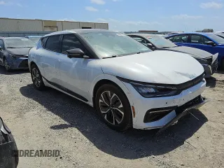 2023 Kia EV6 GT-Line with VIN KNDC44LA4P5101245, listed as a Copart auction lot 52510335 with 7,415 mi miles and Clean Title. Bid and sale history available at DreamBid. Image 4.
