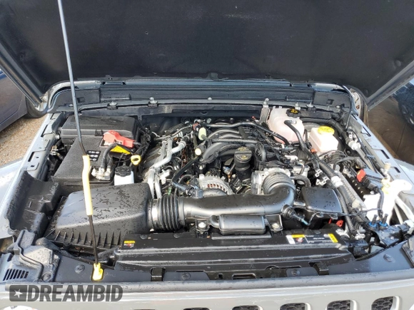 2022 Jeep Wrangler Unlimited Sahara Altitude with VIN 1C4HJXEG5NW174021, listed as a Copart auction lot 55200532 with Not provided miles and Salvage title. Bid and sale history available at DreamBid. Image 7.