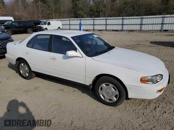 1995 Toyota Camry LE with VIN JT2GK12E3S0110799, listed as a Copart auction lot 47683795 with 46,051 mi miles and Clean Title. Bid and sale history available at carsss.com. Image 4.
