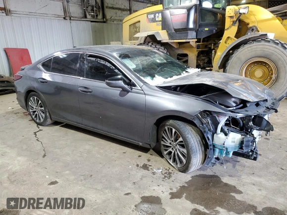2021 Lexus ES with VIN 58ADZ1B10MU101612, listed as a Copart auction lot 44581835 with 134,917 mi miles and Clean Title. Bid and sale history available at carsss.com. Image 4.