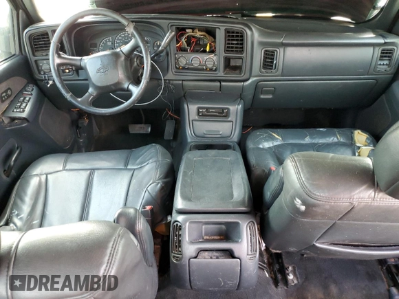 2002 Chevrolet Silverado 1500HD LT with VIN 1GCGC13U42F195580, listed as a Copart auction lot 53432235 with 238,007 mi miles and Salvage Title. Bid and sale history available at DreamBid. Image 8.