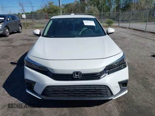 2022 Honda Civic Sedan LX with VIN 2HGFE2F26NH545818, listed as a IAAI auction lot 41817630 with 28,650 mi miles. Bid and sale history available at carsss.com. Image 12.