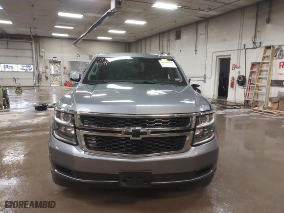 2019 Chevrolet Suburban LT with VIN 1GNSKHKC3KR195042, listed as a IAAI auction lot 41704591 with 107,166 mi miles. Bid and sale history available at carsss.com. Image 12.