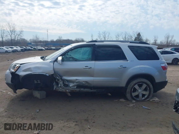 2011 GMC Acadia SLT1 with VIN 1GKKRRED6BJ208108, listed as a IAAI auction lot 41757852 with 114,157 mi miles. Bid and sale history available at carsss.com. Image 15.