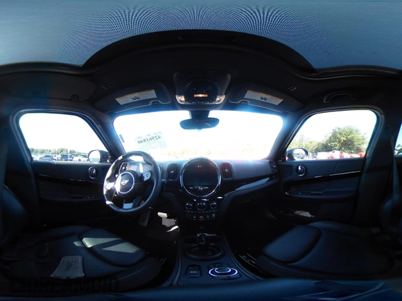 2022 MINI Countryman Cooper S with VIN WMZ53BR02N3N36112, listed as a IAAI auction lot 42561840 with 60,479 mi miles and . Bid and sale history available at DreamBid. Image 18.