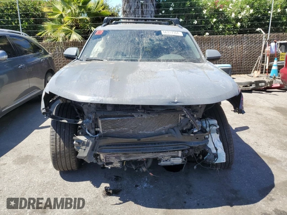 2021 Volkswagen Atlas SEL z VIN 1V2SE2CA9MC201392, wystawiony jako Copart lot #66317304 z przebiegiem Nie podano mil oraz Szkoda całkowita • Salvage title. Historia ofert i sprzedaży dostępna na DreamBid. Obrazek 5.