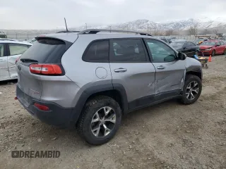 2017 Jeep Cherokee Trailhawk L Plus z VIN 1C4PJMBB6HW519113, wystawiony jako Copart lot #88548615 z przebiegiem 80 881 mil mil oraz Szkoda całkowita • Salvage title. Historia ofert i sprzedaży dostępna na DreamBid. Obrazek 3.