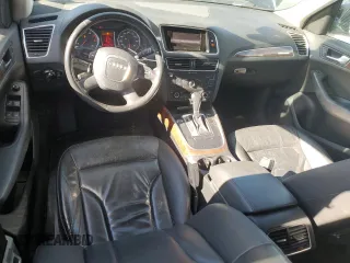 2009 Audi Q5 Premium Plus z VIN WA1KK78R89A048880, wystawiony jako Copart lot #48617005 z przebiegiem 117 294 mil mil oraz Czysty tytuł • Clean title. Historia ofert i sprzedaży dostępna na DreamBid. Obrazek 8.