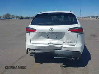 2017 Lexus NX 200t z VIN JTJBARBZ2H2129506, wystawiony jako IAAI lot #42152962 z przebiegiem 70 747 mil mil oraz . Historia ofert i sprzedaży dostępna na DreamBid. Obrazek 6.