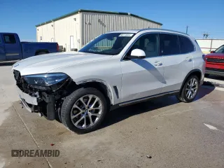 2021 BMW X5 sDrive40i with VIN 5UXCR4C01M9H47129, listed as a Copart auction lot 86374664 with 49,127 mi miles and Clean Title. Bid and sale history available at carsss.com. Image 1.