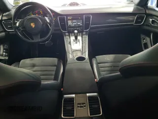 2016 Porsche Panamera GTS z VIN WP0AF2A77GL080545, wystawiony jako Copart lot #54880675 z przebiegiem 79 932 mil mil oraz Czysty tytuł • Clean title. Historia ofert i sprzedaży dostępna na DreamBid. Obrazek 8.