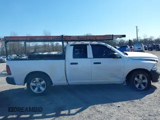 2015 Ram 1500 Express z VIN 1C6RR7FT6FS618516, wystawiony jako IAAI lot #41752066 z przebiegiem 213 154 mil mil oraz . Historia ofert i sprzedaży dostępna na DreamBid. Obrazek 13.