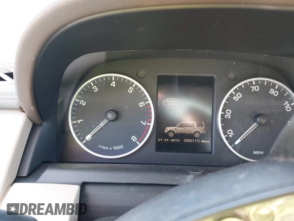 2015 Land Rover LR4 HSE z VIN SALAG2V69FA765454, wystawiony jako IAAI lot #42561781 z przebiegiem 99 115 mil mil oraz . Historia ofert i sprzedaży dostępna na DreamBid. Obrazek 7.