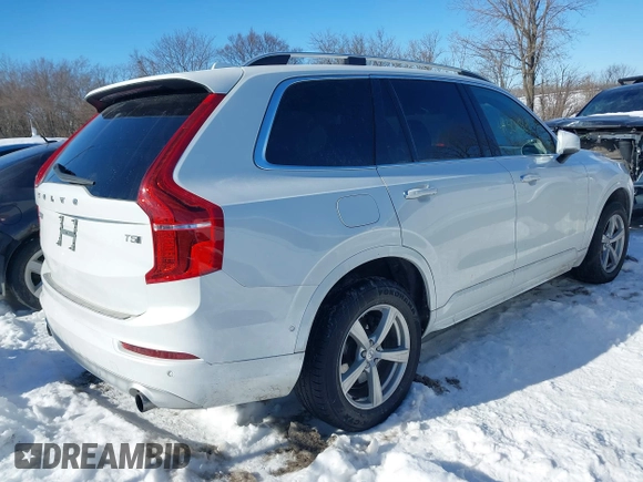 2018 Volvo XC90 Momentum with VIN YV4102XK8J1321378, listed as a IAAI auction lot 41304864 with 58,806 mi miles and . Bid and sale history available at DreamBid. Image 4.