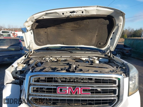 2015 GMC Yukon SLT with VIN 1GKS1BKC5FR240453, listed as a IAAI auction lot 41316793 with 1 mi miles. Bid and sale history available at carsss.com. Image 10.