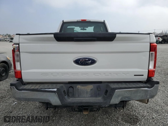 2017 Ford F-250 XL with VIN 1FTBF2A6XHEE32955, listed as a Copart auction lot 43188895 with 170,418 mi miles and Salvage title. Bid and sale history available at DreamBid. Image 6.