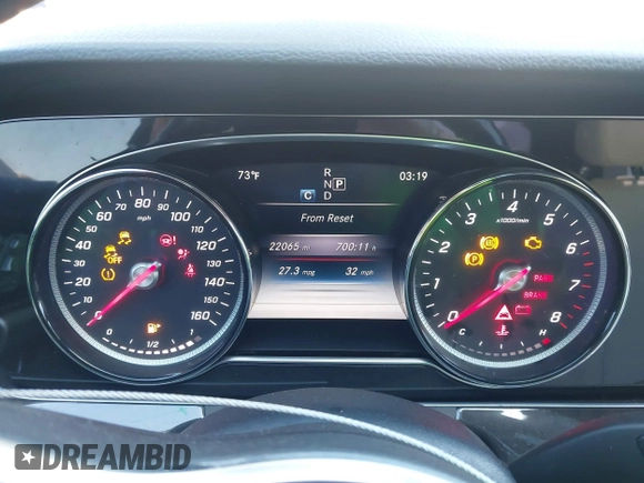 2019 Mercedes-Benz E 300 with VIN WDDZF4JB5KA523255, listed as a IAAI auction lot 41731107 with 22,065 mi miles and . Bid and sale history available at DreamBid. Image 7.