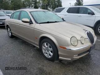2003 Jaguar S-Type with VIN SAJEA01T93FM49689, listed as a Copart auction lot 43930875 with 303,648 mi miles and Clean Title. Bid and sale history available at DreamBid. Image 4.