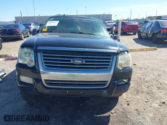 2010 Ford Explorer XLT with VIN 1FMEU6DE9AUA38321, listed as a IAAI auction lot 41817817 with 204,623 mi miles. Bid and sale history available at carsss.com. Image 12.