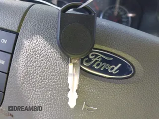 2007 Ford Five Hundred SEL z VIN 1FAHP27157G152811, wystawiony jako IAAI lot #41843996 z przebiegiem Nie podano mil oraz . Historia ofert i sprzedaży dostępna na DreamBid. Obrazek 11.
