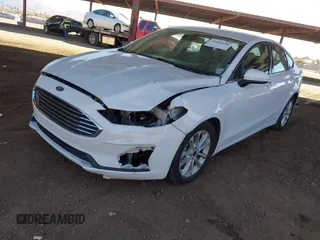 2019 Ford Fusion SE with VIN 3FA6P0H76KR219092, listed as a IAAI auction lot 41666866 with 86,590 mi miles. Bid and sale history available at carsss.com. Image 17.