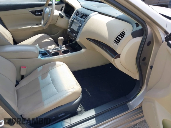 2015 Nissan Altima S with VIN 1N4AL3AP7FC148152, listed as a IAAI auction lot 42166439 with 212,521 mi miles and . Bid and sale history available at DreamBid. Image 5.