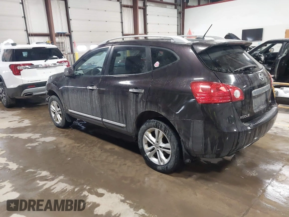 2012 Nissan Rogue SV with VIN JN8AS5MV1CW395104, listed as a IAAI auction lot 41301718 with 152,051 mi miles. Bid and sale history available at carsss.com. Image 3.
