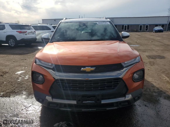 2022 Chevrolet TrailBlazer ACTIV with VIN KL79MSSL1NB023827, listed as a Copart auction lot 46582585 with NaN miles and Salvage Title. Bid and sale history available at carsss.com. Image 5.