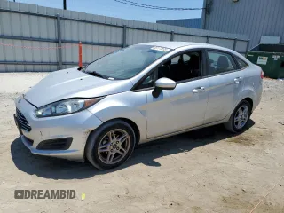 2019 Ford Fiesta SE z VIN 3FADP4BJ4KM138804, wystawiony jako Copart lot #58177835 z przebiegiem 137 924 mil mil oraz Szkoda całkowita • Salvage title. Historia ofert i sprzedaży dostępna na DreamBid. Obrazek 1.