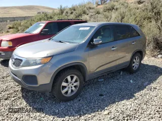 2012 Kia Sorento LX with VIN 5XYKT3A1XCG189649, listed as a Copart auction lot 52596945 with 190,088 mi miles and Clean Title. Bid and sale history available at carsss.com. Image 1.