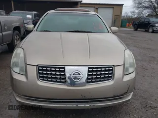 2005 Nissan Maxima 3.5 SL with VIN 1N4BA41E15C861965, listed as a IAAI auction lot 41739369 with 243,187 mi miles. Bid and sale history available at carsss.com. Image 6.