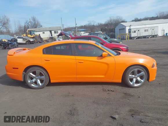 2014 Dodge Charger SXT with VIN 2C3CDXHG7EH155230, listed as a IAAI auction lot 41790747 with 153,024 mi miles. Bid and sale history available at carsss.com. Image 13.