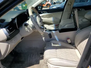 2019 Genesis G70 Advanced z VIN KMTG34LE1KU012157, wystawiony jako Copart lot #52313255 z przebiegiem 63 799 mil mil oraz Szkoda całkowita • Salvage title. Historia ofert i sprzedaży dostępna na DreamBid. Obrazek 7.