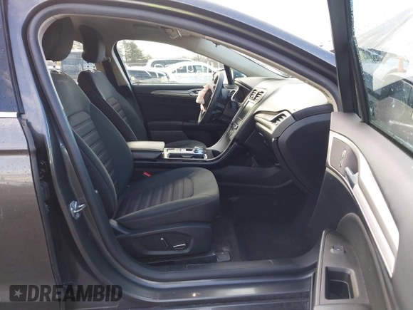2018 Ford Fusion SE z VIN 3FA6P0HD7JR259606, wystawiony jako IAAI lot #41649797 z przebiegiem 94 094 mil mil oraz . Historia ofert i sprzedaży dostępna na DreamBid. Obrazek 5.