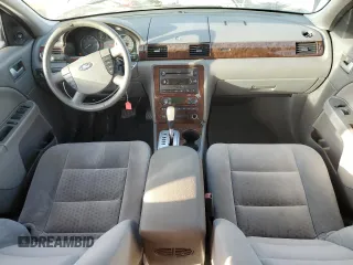 2005 Ford Five Hundred SEL with VIN 1FAFP241X5G133986, listed as a Copart auction lot 83813514 with Not Provided miles and Salvage Title. Bid and sale history available at carsss.com. Image 8.