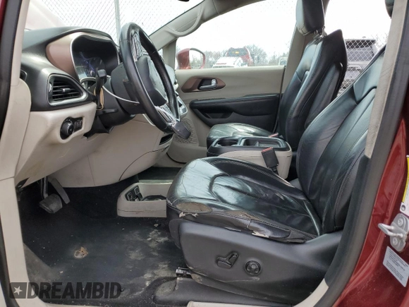 2017 Chrysler Pacifica Touring L with VIN 2C4RC1BG2HR613043, listed as a Copart auction lot 51382975 with 221,639 mi miles and Clean Title. Bid and sale history available at DreamBid. Image 7.
