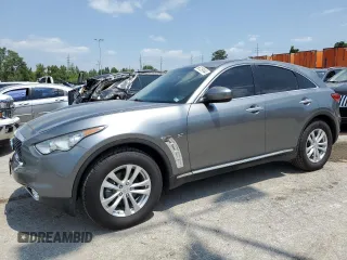 2017 Infiniti QX70 z VIN JN8CS1MU8HM142437, wystawiony jako Copart lot #66139144 z przebiegiem 104 241 mil mil oraz Szkoda całkowita • Salvage title. Historia ofert i sprzedaży dostępna na DreamBid. Obrazek 1.
