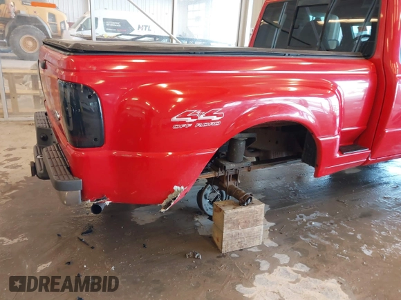 2002 Ford Ranger XL Fleet with VIN 1FTZR45E22PA99844, listed as a IAAI auction lot 41391797 with 156,752 mi miles. Bid and sale history available at carsss.com. Image 6.