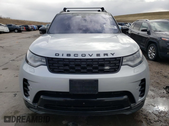 2021 Land Rover Discovery with VIN SALRT4RUXM2452875, listed as a Copart auction lot 49370244 with 21,293 mi miles and . Bid and sale history available at DreamBid. Image 5.