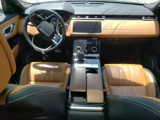 2021 Land Rover Range Rover Velar z VIN SALYM2FU7MA303167, wystawiony jako Copart lot #58562135 z przebiegiem 72 129 mil mil oraz Szkoda całkowita • Salvage title. Historia ofert i sprzedaży dostępna na DreamBid. Obrazek 8.