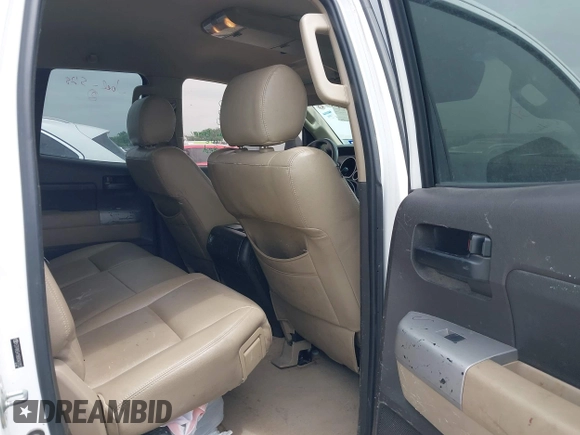 2008 Toyota Tundra z VIN 5TFRV54198X040153, wystawiony jako IAAI lot #42407051 z przebiegiem 318 500 mil mil oraz . Historia ofert i sprzedaży dostępna na DreamBid. Obrazek 8.